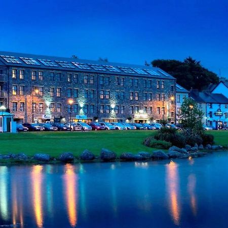 Appartement Clew Bay Balcony Views - Westport Quay Apt Extérieur photo